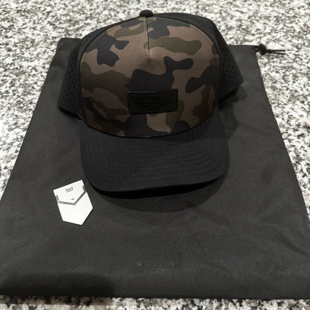 NWOT - Melin Odyssey Hydro Olive Camo - Picture 2 of 5